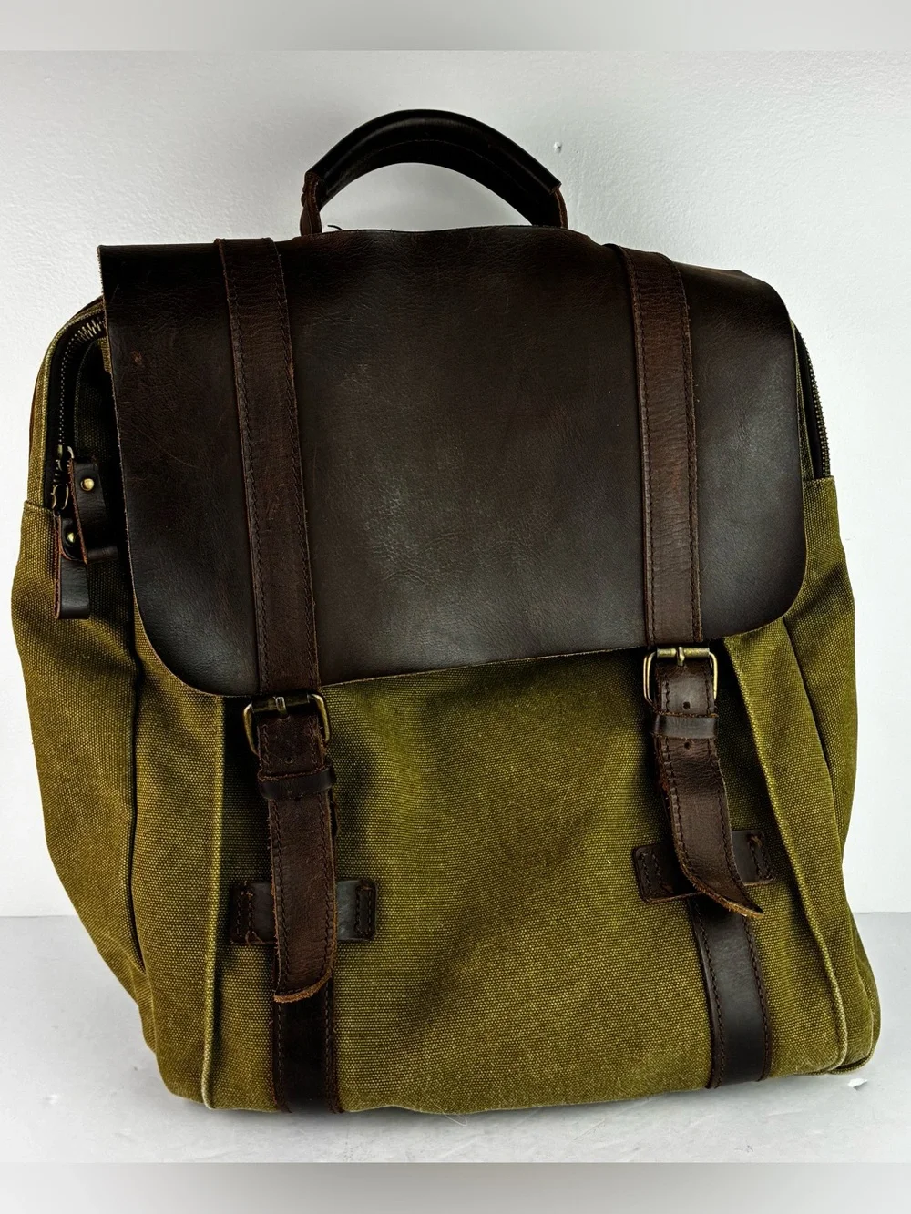 Woosir Vintage Early 2000’s Leather & Heavy Canvas Backpack